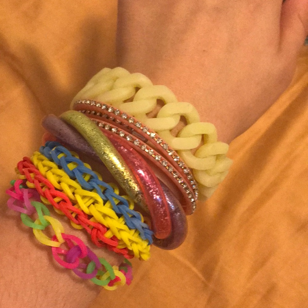 Bracelets 5 for $10